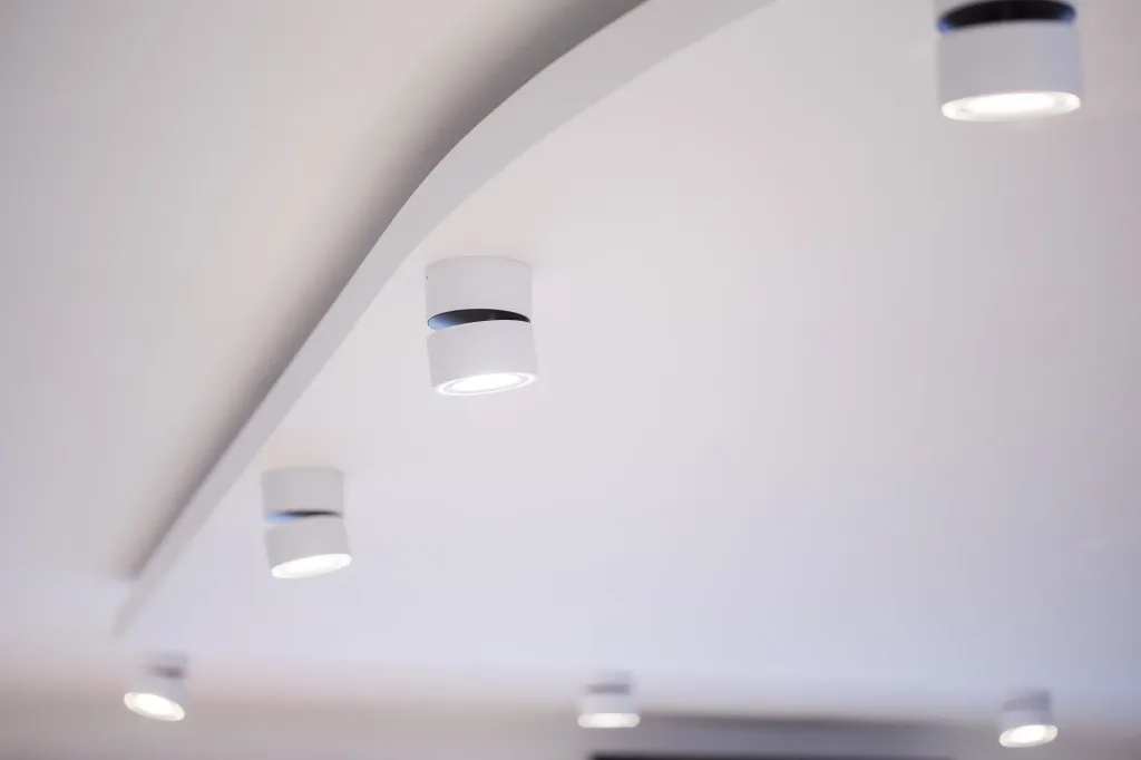 Woliński Diesel Centrum Lublin – oświetlenie Mistic Lighting, zdjęcie 12