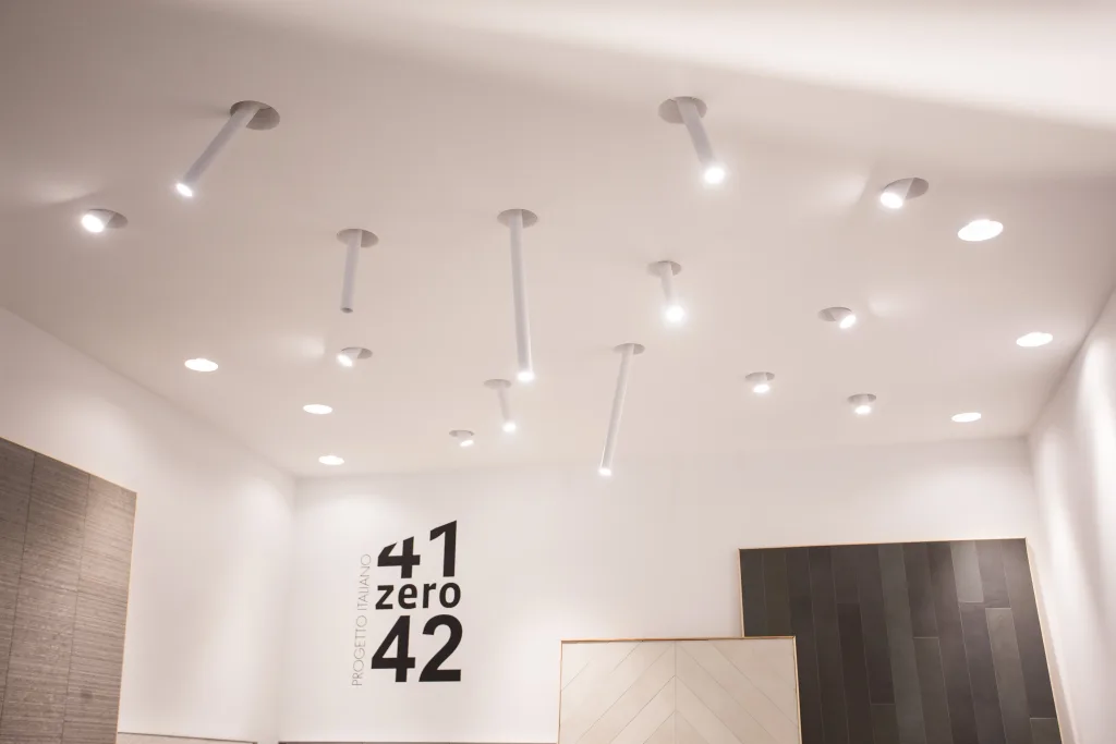 SHOWROOM INTERIO – oświetlenie Mistic Lighting, zdjęcie 16