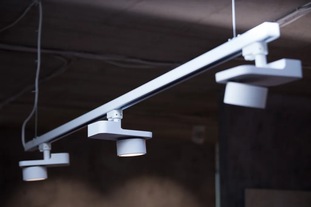 SHOWROOM INTERIO – oświetlenie Mistic Lighting, zdjęcie 21