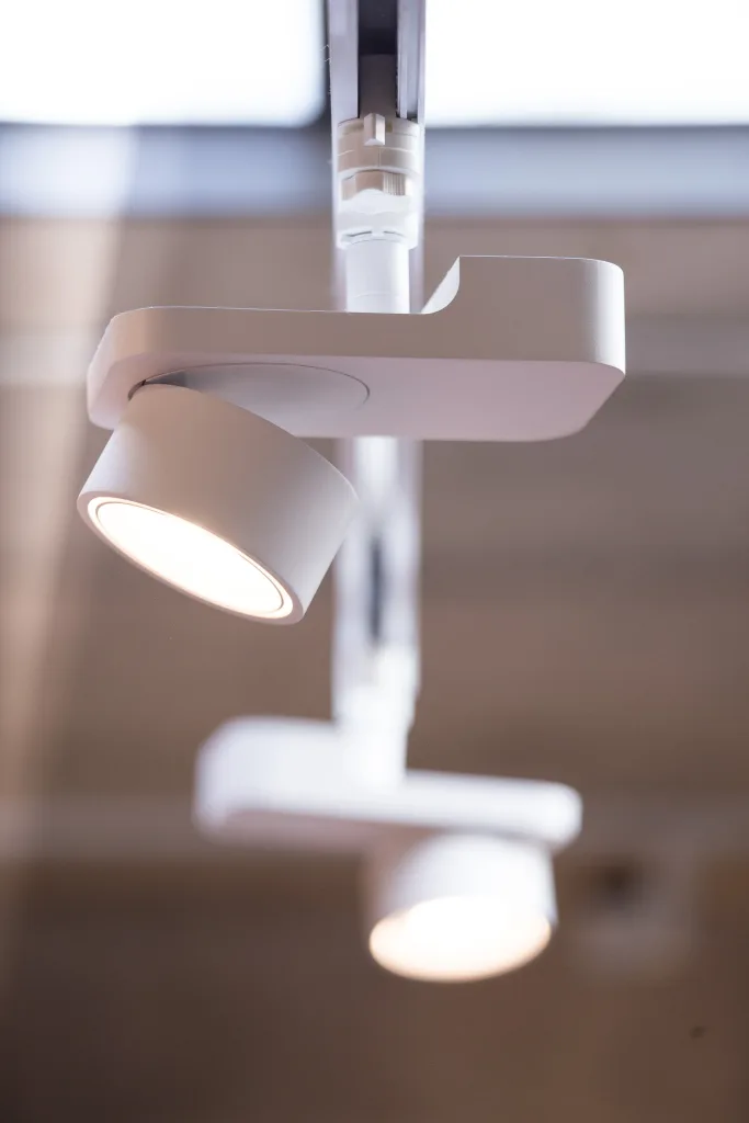 SHOWROOM INTERIO – oświetlenie Mistic Lighting, zdjęcie 22