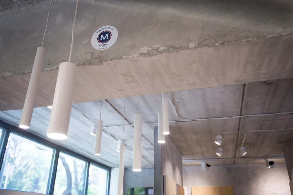 SHOWROOM INTERIO – oświetlenie Mistic Lighting, zdjęcie 23