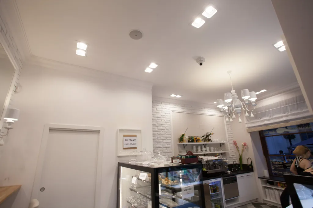 Carmelito w Lublinie – oświetlenie Mistic Lighting, zdjęcie 4