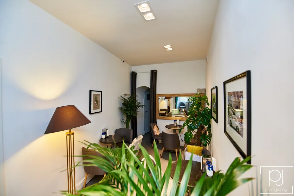 Cukiernia CZEKOLADOWY w Lublinie – oświetlenie Mistic Lighting, zdjęcie 3