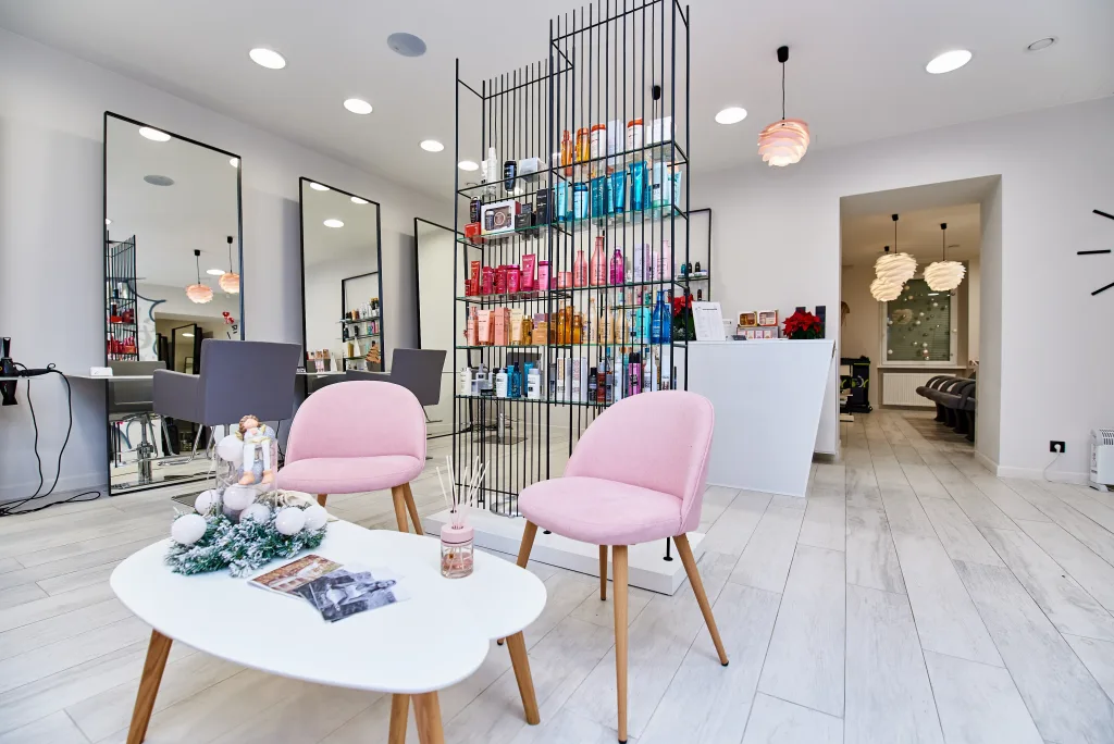 PLATINIUM hair design w Lublinie – oświetlenie Mistic Lighting, zdjęcie 15