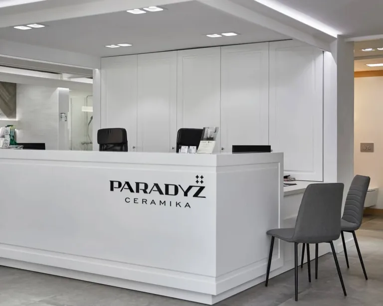 Salon Paradyż w Warszawie – oprawy Mistic DOUBLE