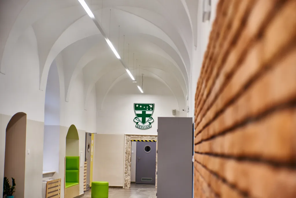 Szkoła Urszulanek w Lublinie – oświetlenie Mistic Lighting, zdjęcie 5