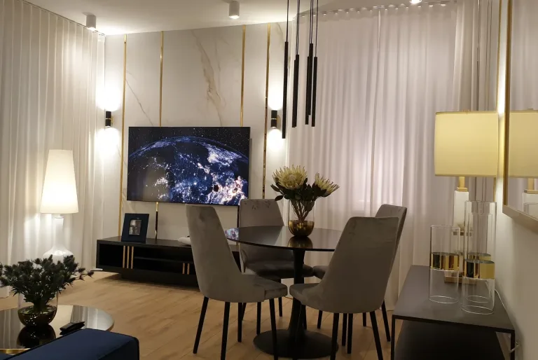 Krzysztof Miruć – „ZGŁOŚ  REMONT VI” w HGTV – oprawy Mistic BANDY, Mistic BROKEN