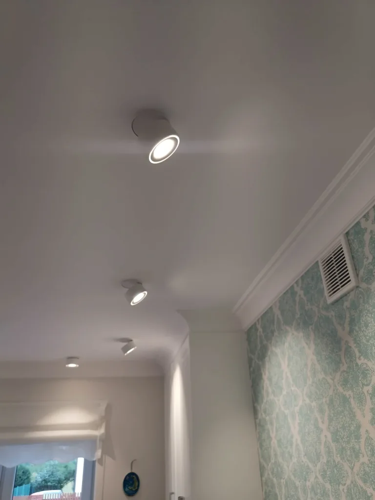 Dom jednorodzinny w Marysinie – oświetlenie Mistic Lighting, zdjęcie 7