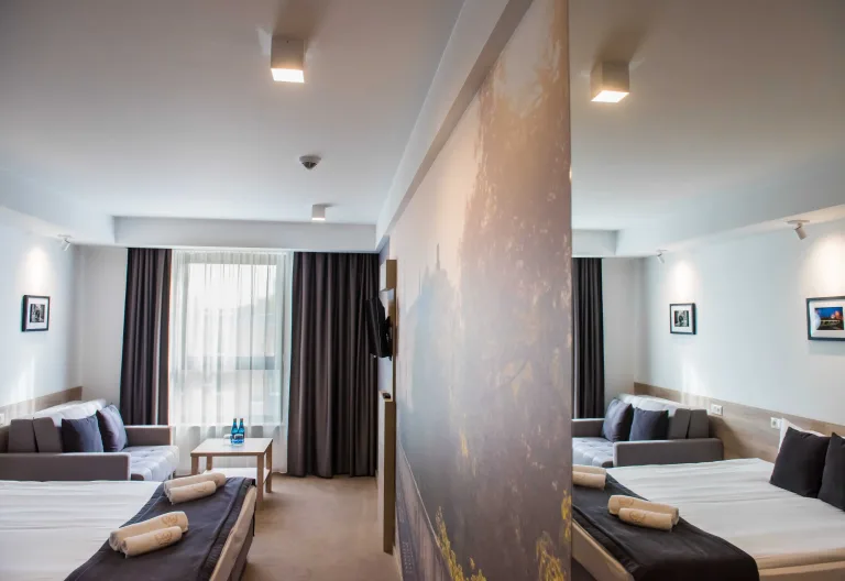 Hotel LUBHOTEL w Lublinie – oprawy Mistic BANDY, Mistic EYESPOT