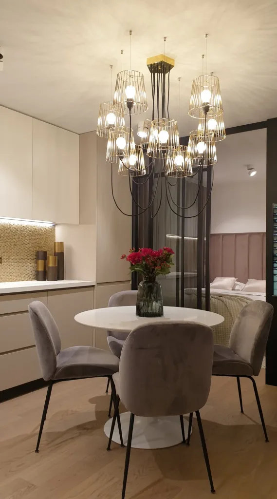 Krzysztof Miruć - "ZGŁOŚ  REMONT VI" w HGTV - odcinek III – oświetlenie Mistic Lighting, zdjęcie 9