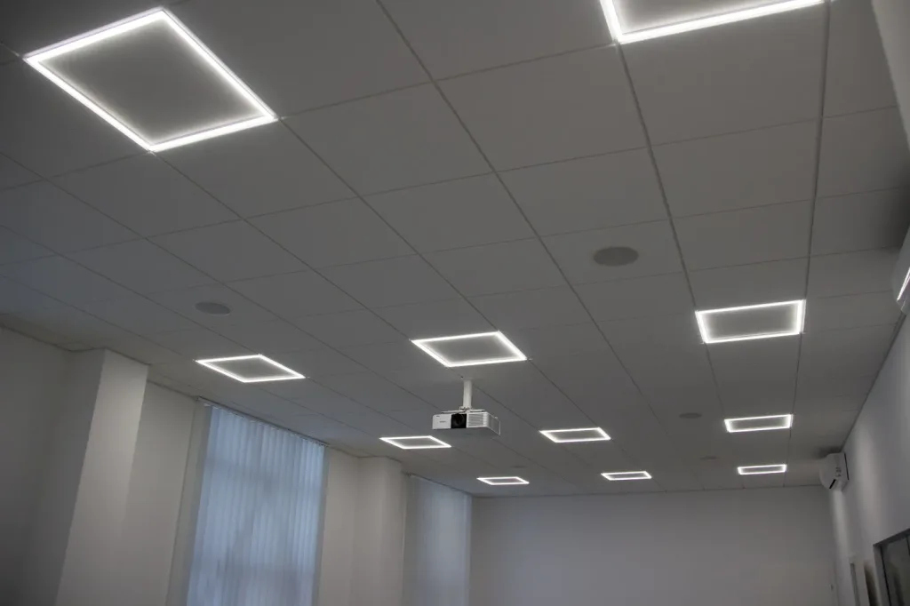Centrum Wózków Inwalidzkich w Lublinie – oświetlenie Mistic Lighting, zdjęcie 3