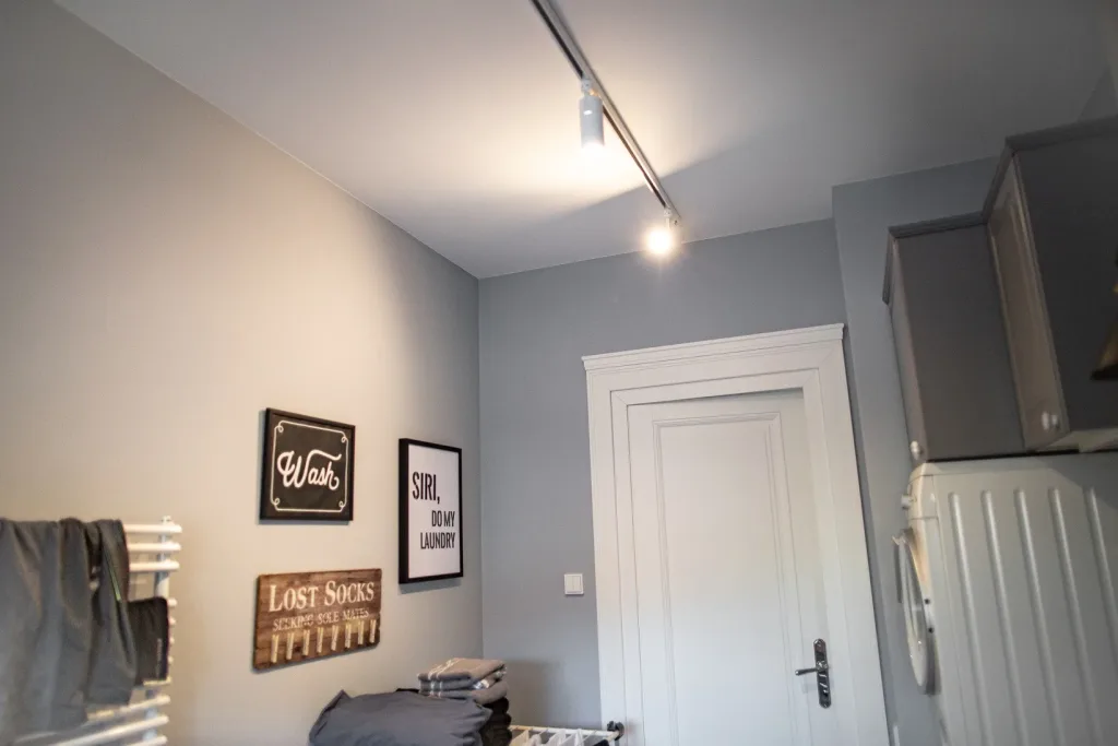 Dom jednorodzinny na warszawskim Wilanowie – oświetlenie Mistic Lighting, zdjęcie 6