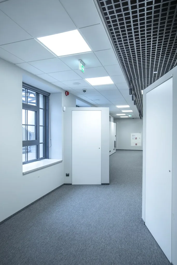 Centrum Komiksu i Narracji Interaktywnej w EC1 Łódź – oświetlenie Mistic Lighting, zdjęcie 11