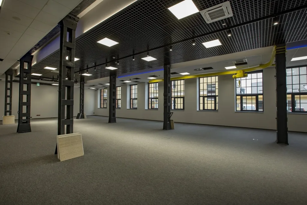 Centrum Komiksu i Narracji Interaktywnej w EC1 Łódź – oświetlenie Mistic Lighting, zdjęcie 14