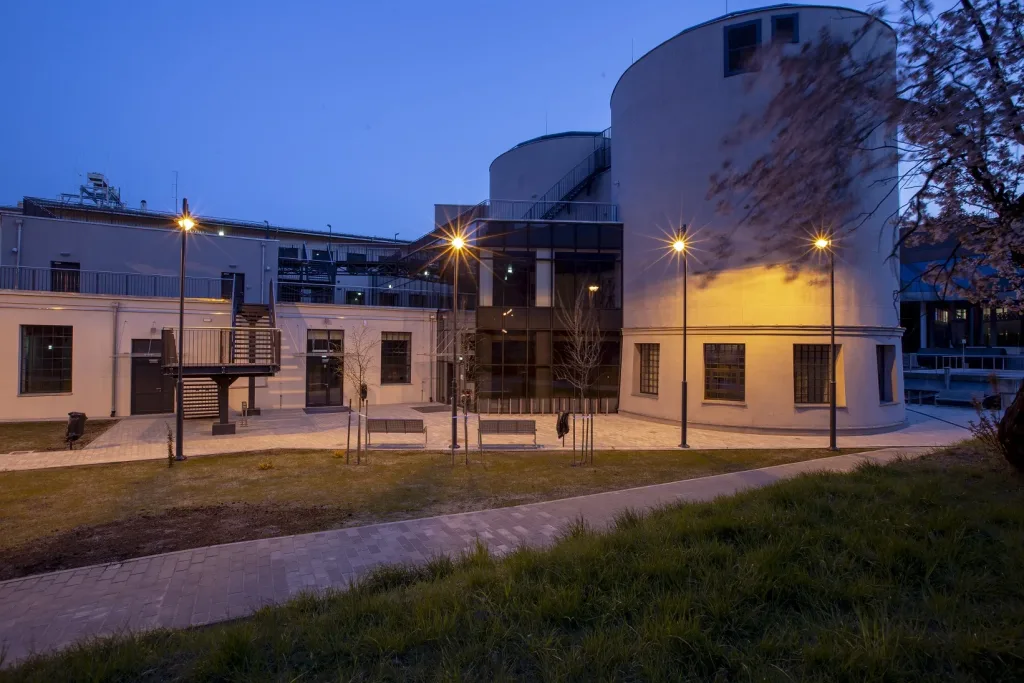 Centrum Komiksu i Narracji Interaktywnej w EC1 Łódź – oświetlenie Mistic Lighting, zdjęcie 16